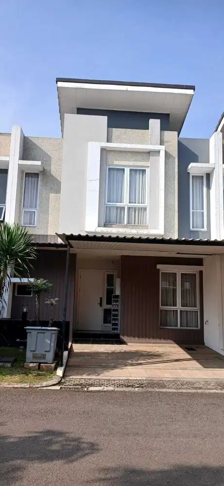 Rumah 2 Lantai Siap Huni Rapi Nyaman Di Cluster Rossini Selatan gading