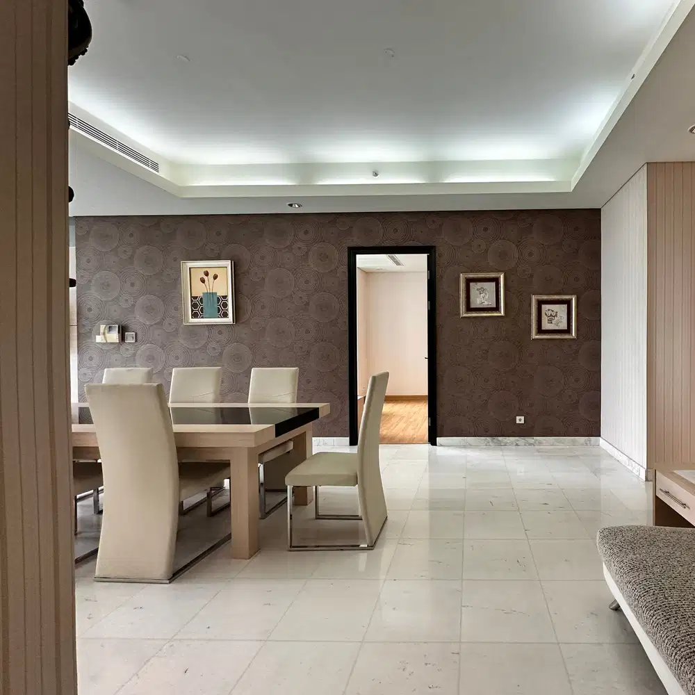 Luxurious & Fully Furnished 3 BR Apt at Sudirman Peak