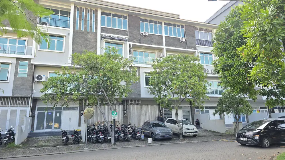 Ruko Elang Laut - PIK1  3 unit Gandeng - Jarang Ada