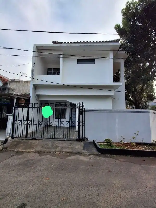 Dijual Rumah  Brand New di Sektor 6 Gading Serpong, siap huni