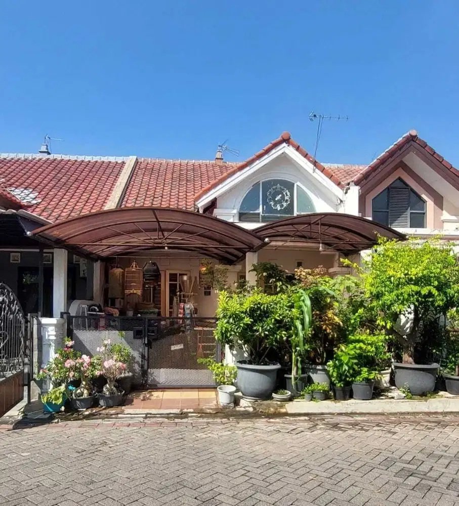 Perumahan Pakuwon City Cluster Taman Mutiara 777