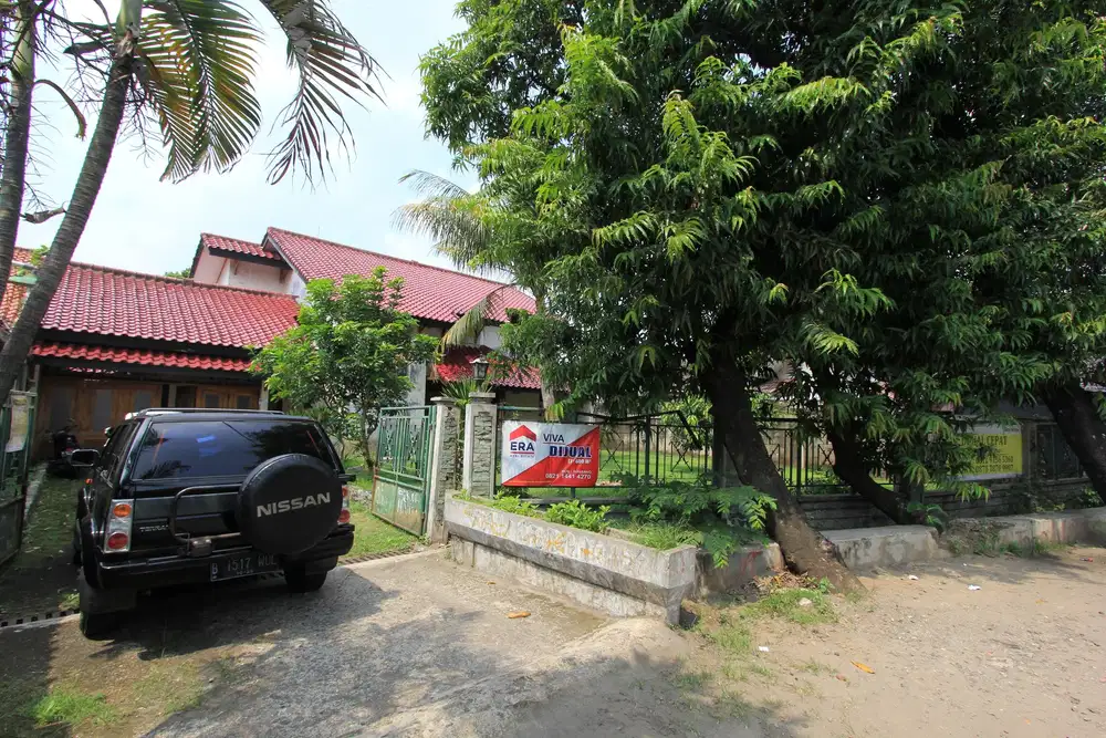 Dijual Rumah Dengan Taman Yang Asri, 10 mnt ke Pondok Indah