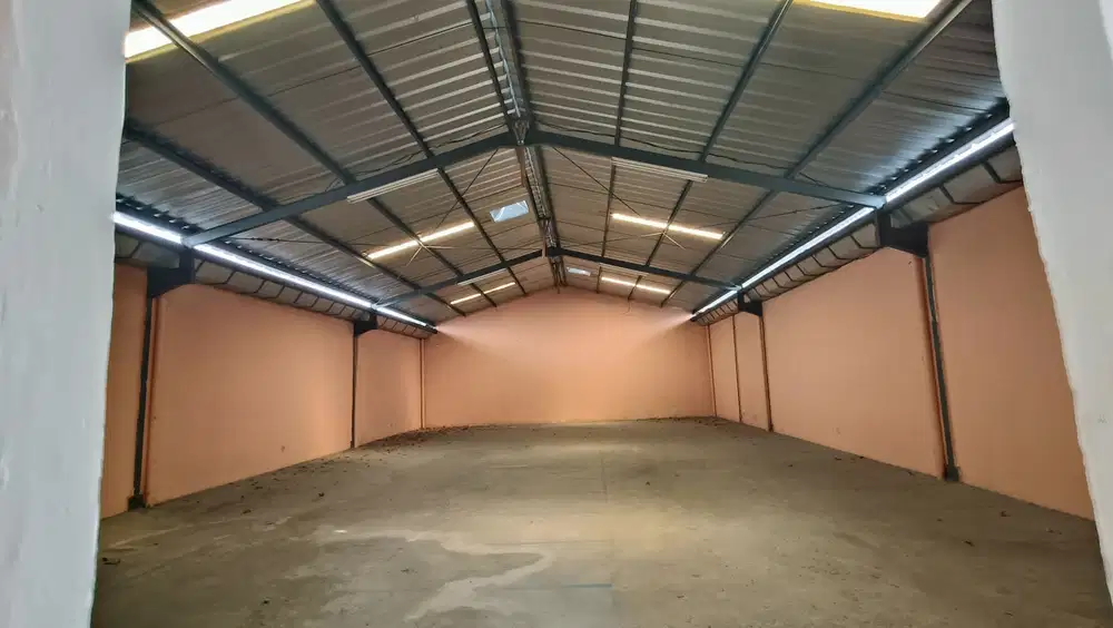 Gudang+Kantor Elang Laut PIK Ada 2 Unit 10x22,5+10x25 Ada Lift Barang