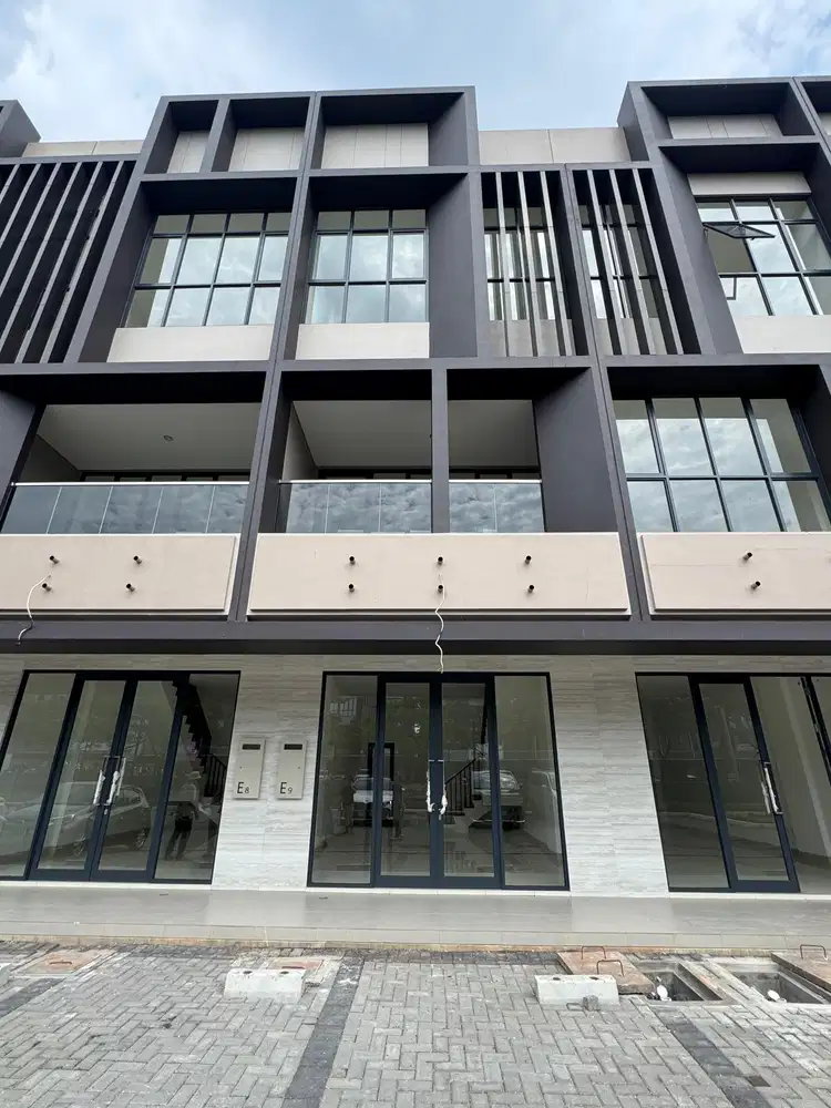 Dijual Ruko 3 Lantai Type Alfresco Termurah di BSD Hadap Jalan Raya