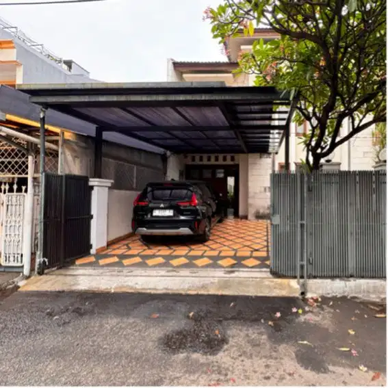 Rumah Kompleks Nyaman Luas Di Kelapa Gading Permai