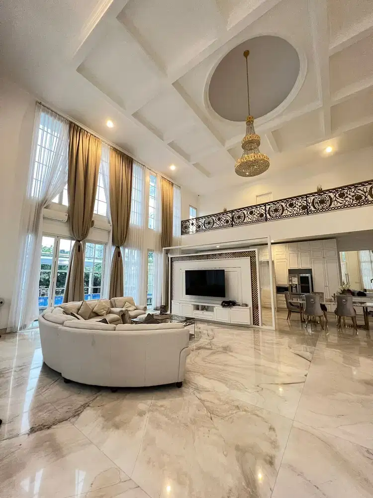 Rumah mewah di Cempaka Putih Jakarta Pusat, Brand New , Hook.