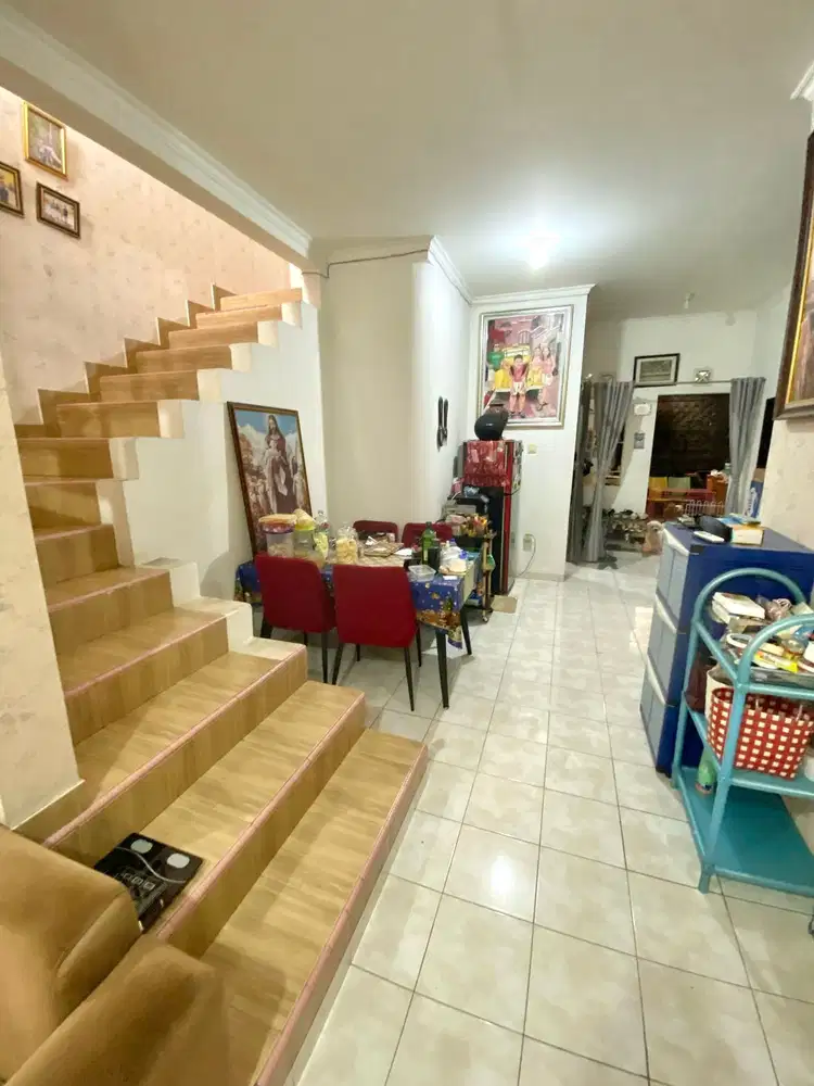 Dijual Rumah Daerah Galaxy Bekasi Selatan Bebas Banjir Strategis