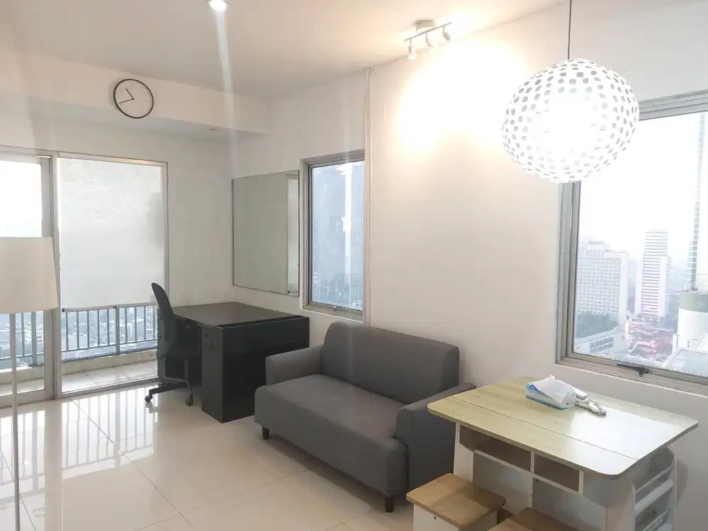 Disewakan 2 Kamar Tidur Apartment Cosmo Residence - Jakarta Pusat