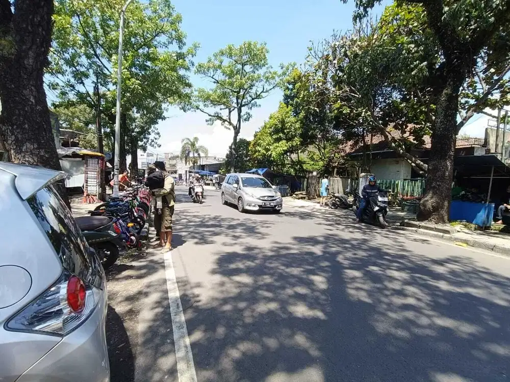 Tanah dan Bangunan di Jl. Malabar, Bandung