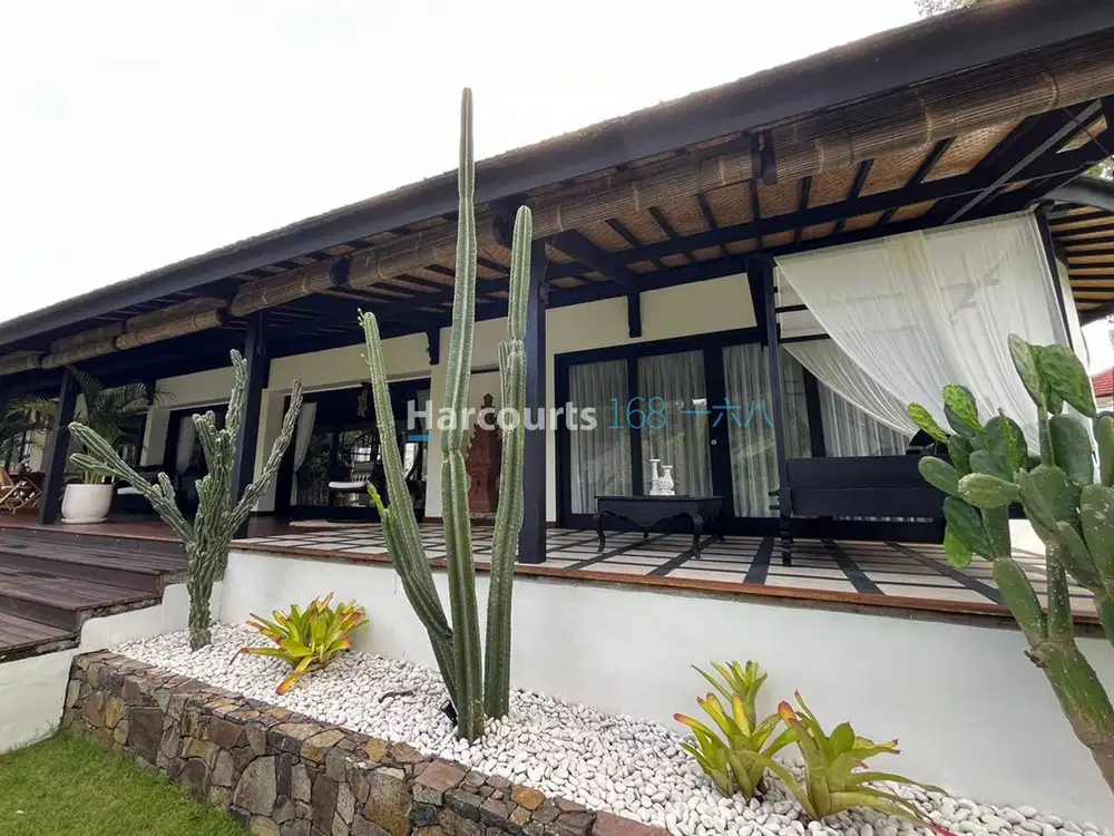 Luxury Tropical Mediterranean Villa 5 Bedroom Canggu, Bali