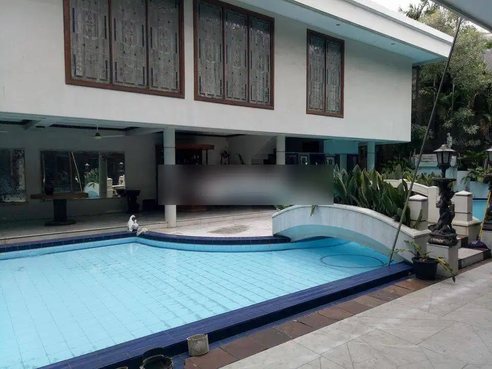 Rumah Mewah Bukit Gading Villa Kelapa Gading Harga Terbaik, Hanya Hitung Tanah Saja