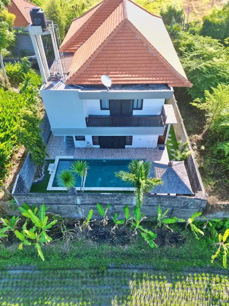 MODERN VILLA AT BATUBELIG WITH AMAZING RICE FIELD VIEWS