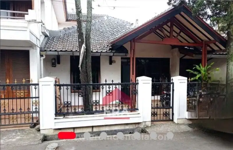 Rumah luas terawat di komplek Bina asih rancasari bandung timur