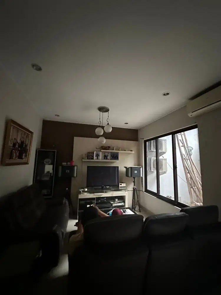 rumah selalu di rawat casa Jardin lokasi nyaman aman bebas banjir