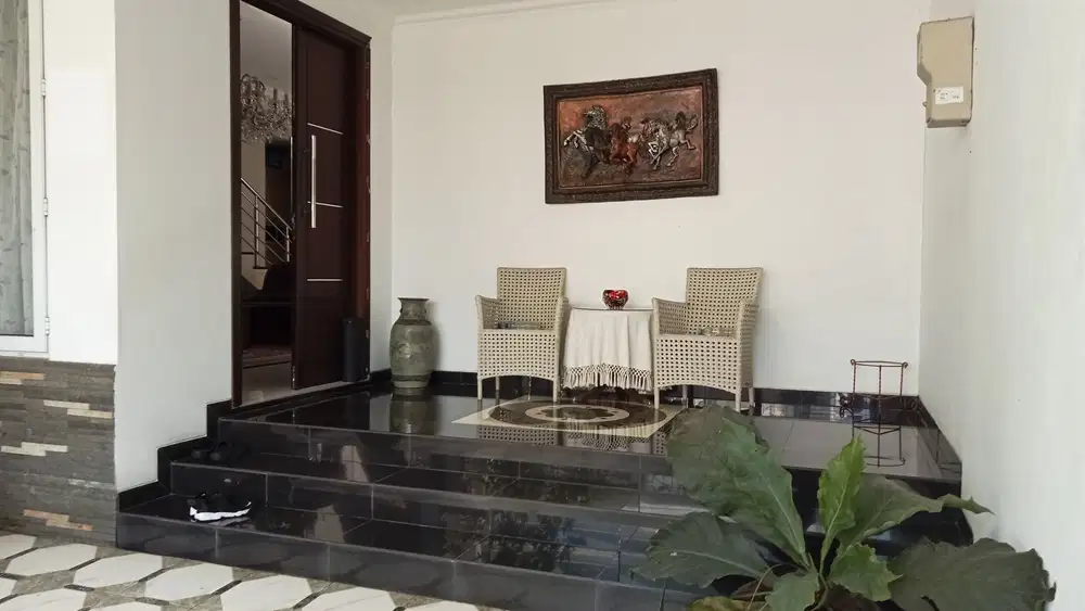 Rumah dijual Villa Cinere Mas Extension Siap Huni dkat MRT Lebak Bulus