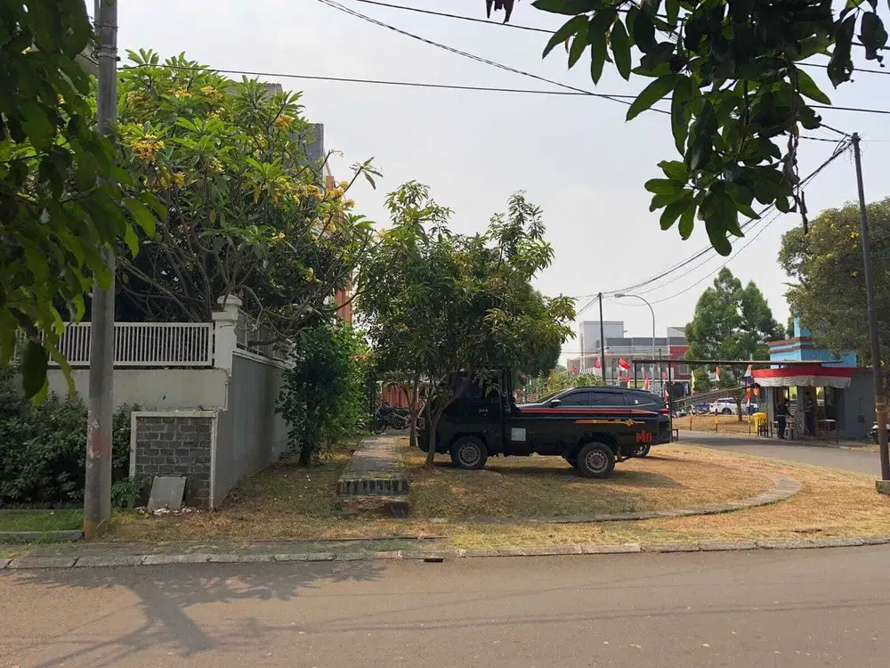 Rumah Hoek 2,5 Lantai Anggrek Loka BSD City Full Furnished Turun harga