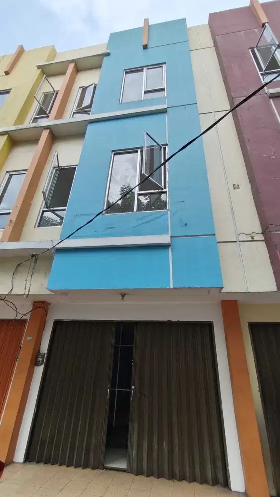 Ruko Lokasi Strategis Siap Pakai di Karawaci Kota Tangerang