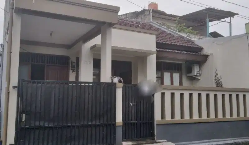 Rumah siap huni di villa mutiara serpong dekat graha raya