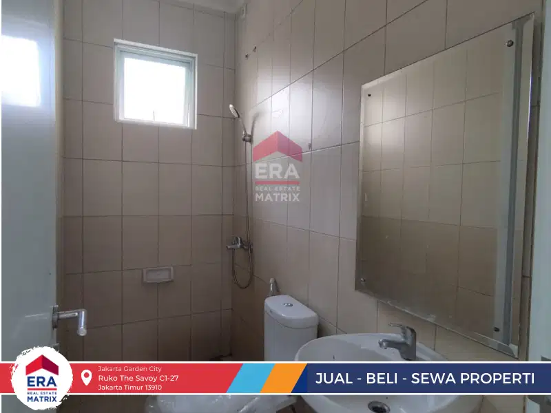 Rumah Strategis Cluster South Thames Cakung JGC