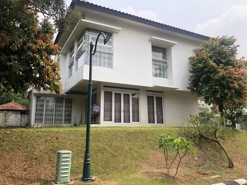 Rumah Vila Hoek Murah Istana Bunga Rancamaya Ciawi Akses Jagorawi