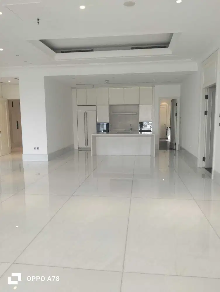 JUAL MURAH APT MEWAH ST REGIS, KUNINGAN JAKARTA SELATAN 3 BEDROOM