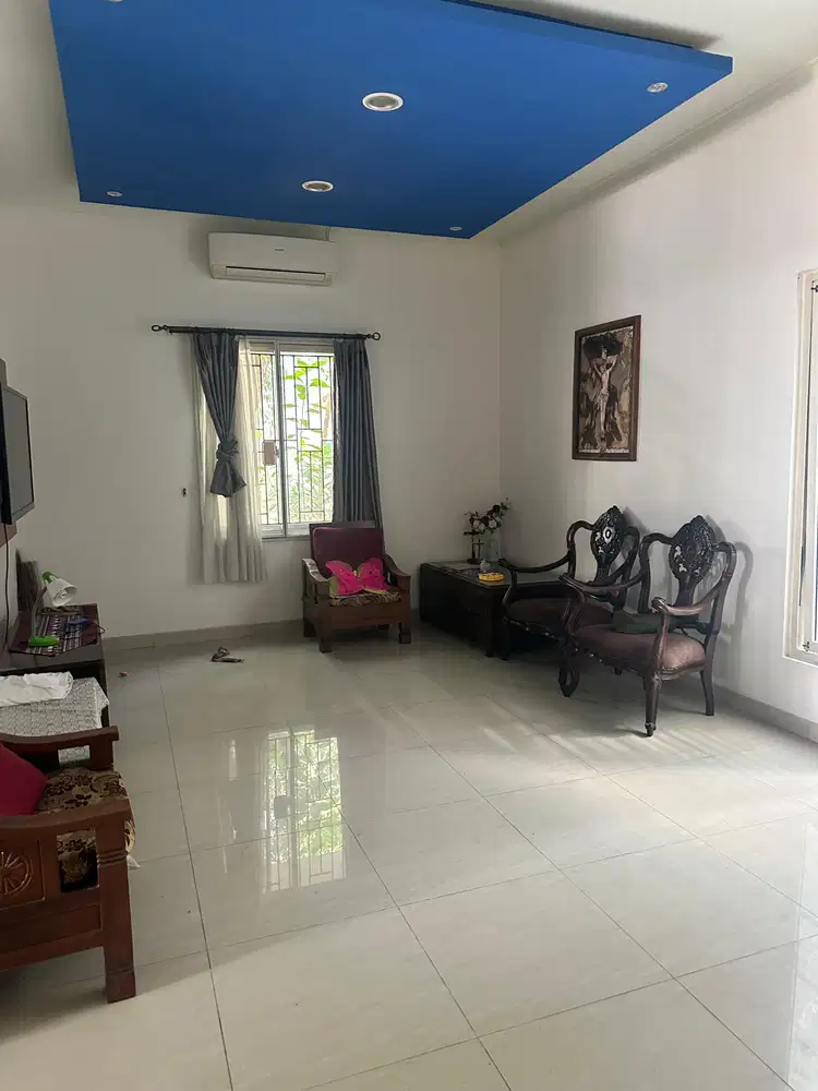 Di Jual Rumah Hoek Cluster Ruby PHG Summarecon Serpong