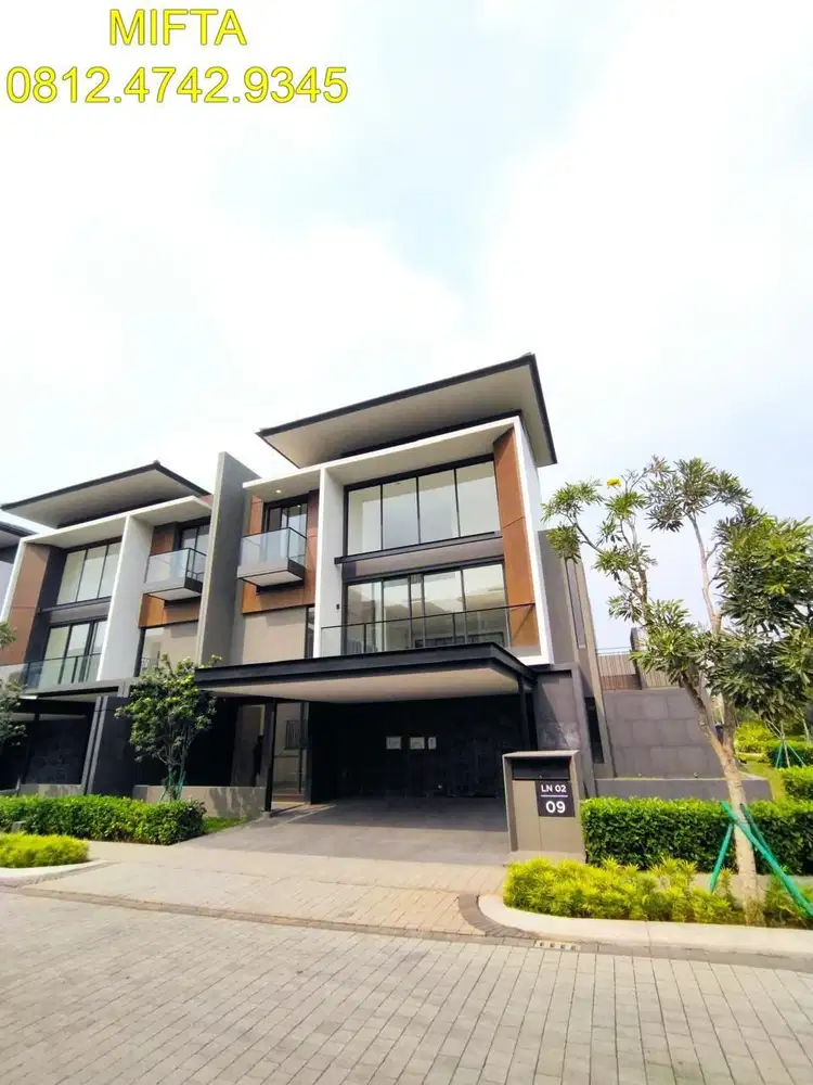 P25. Dijual Rumah Mewah Laurel Nava Park BSD City Tangerang Type 12 Ho