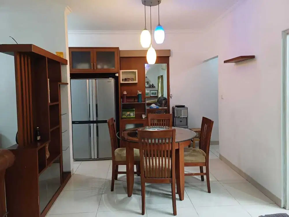 RUMAH RAPI BAGUS FULL FURNISH TINGGAL BAWA KOPER DI CLUSTER MODERNLAND