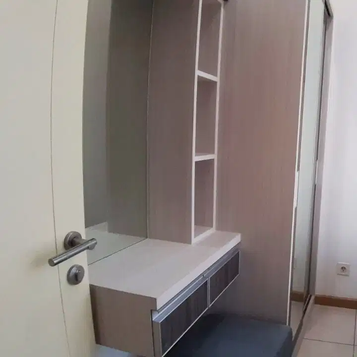 DISEWA APARTEMEN M TOWN 2 KT Full furmished baru Gading Serpong