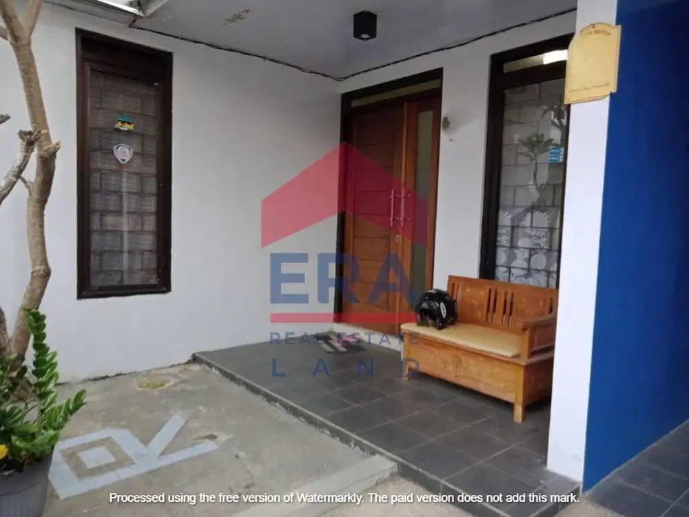 Dijual Rumah Semi Furnish di Jalan Ikan Mas Malang