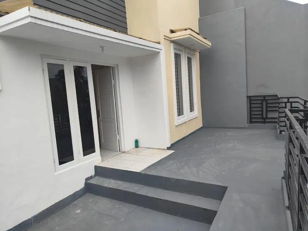 Rumah lippo karawaci Taman Cendana Golf