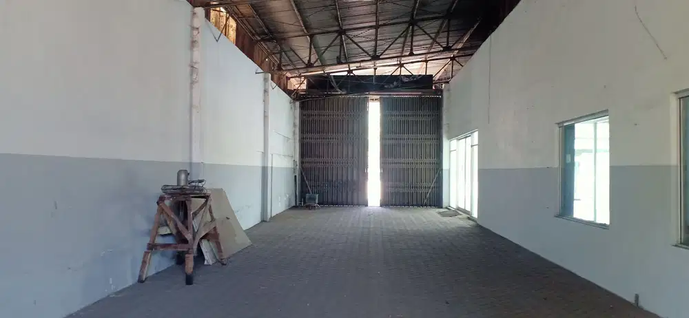 Gudang Raya Margomulyo