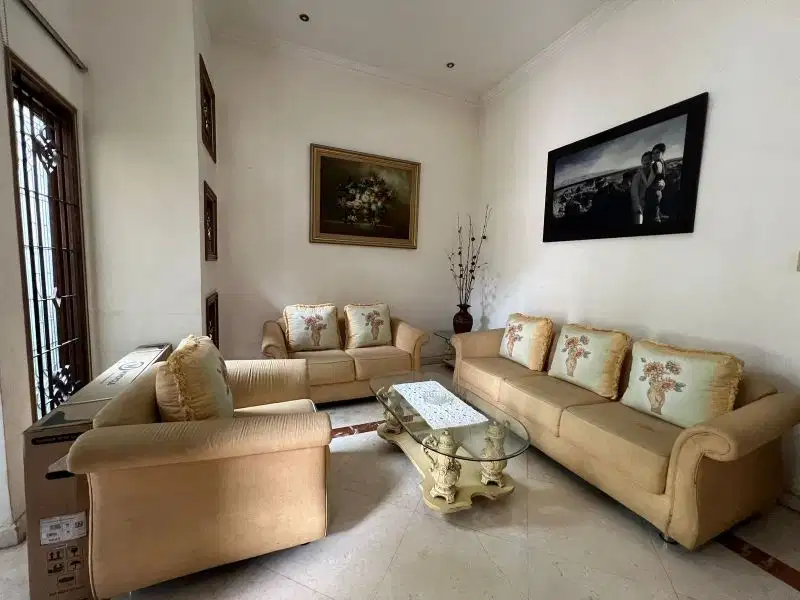 Rumah Dijual Harga Nego, VGI, bebas banjir, lokasi strategis