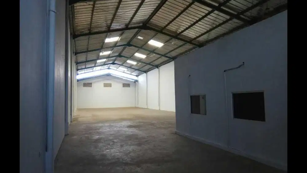 DISEWA GUDANG TEKNO BSD SIAP PAKAI UKURAN 600 METER BANGUNAN FULL