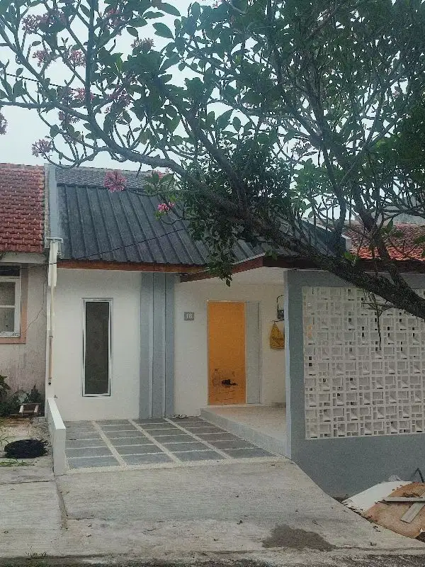 Rumah cantik 1 lantai baru renovasi  berasa Villa di Sentul City Bogor
