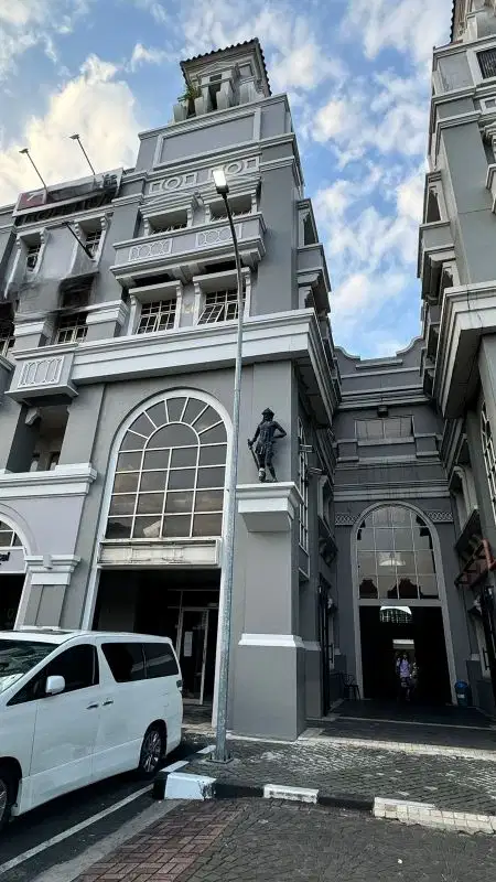 Ruko Moi 5 Lt Hadap Bulevard