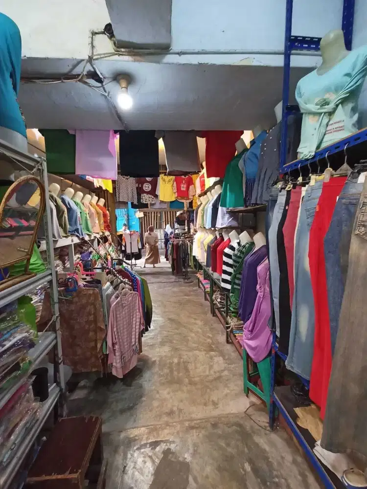 Ruko Pusat Pasar Jalan Sutomo