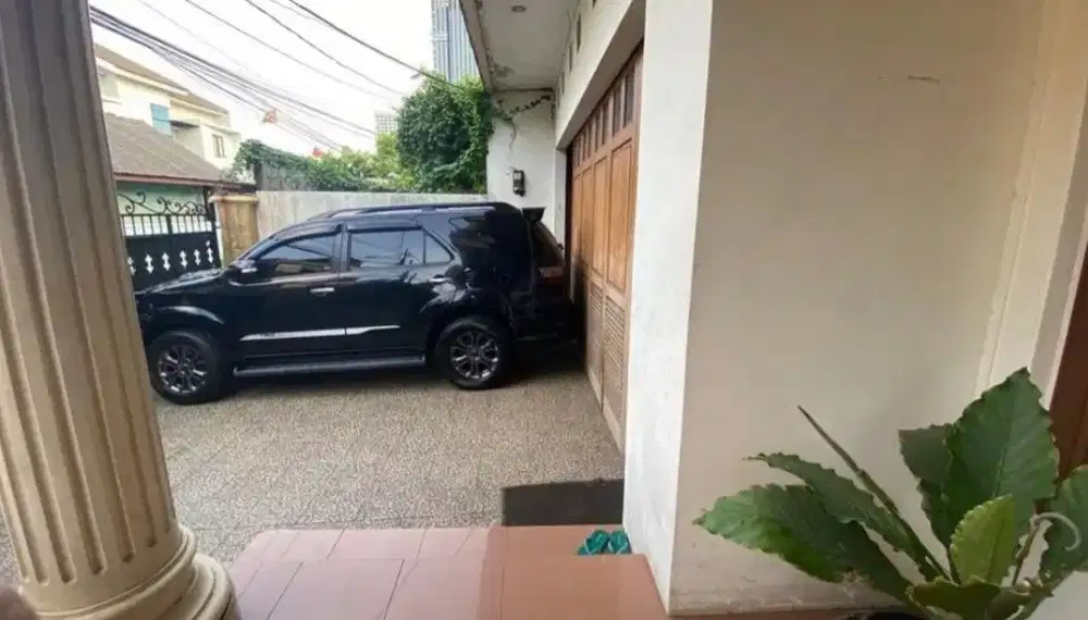 Rumah Cilandak belakang Citos, Bagus Siap Huni