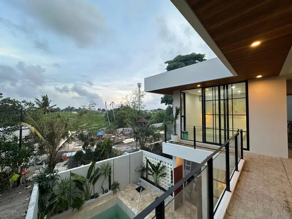 New Luxury Villa For Sale With Rice Field View