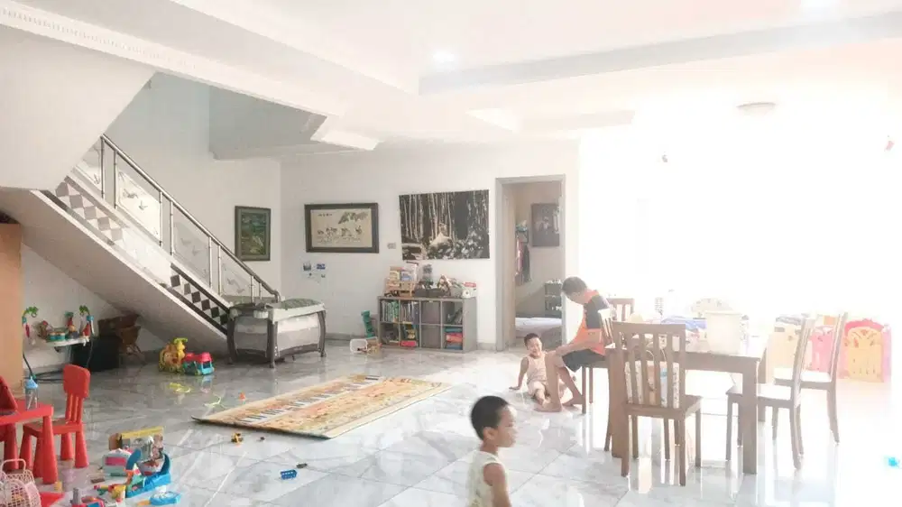 Rumah siap huni 2lt di cluster Bukit Gading Villa - Kelapa Gading