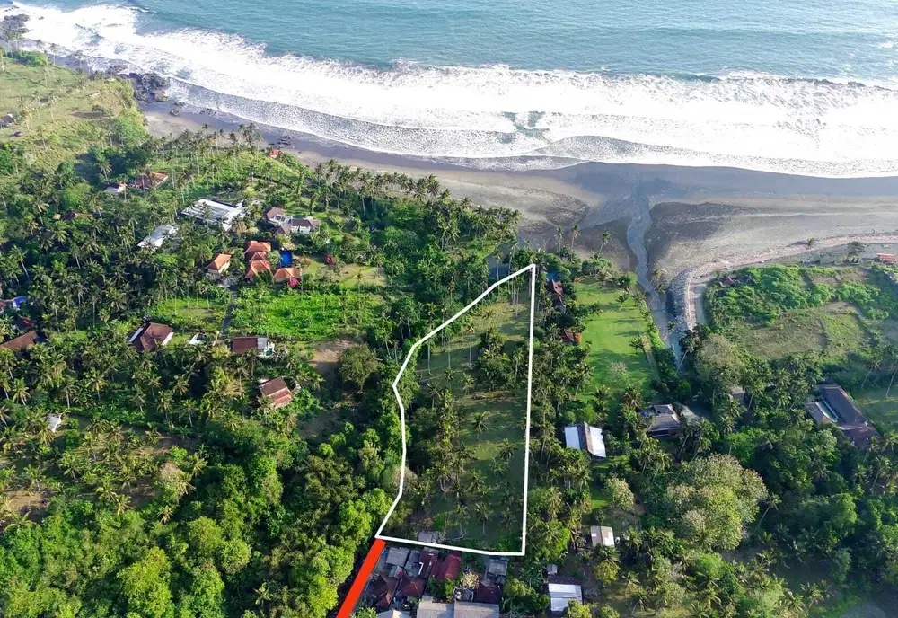 Dijual Tanah Langka Los Pantai dan Sungai di Balian Beach Tabanan