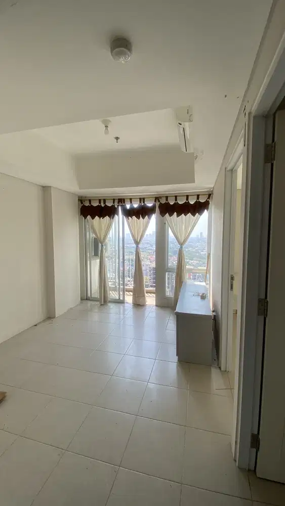 DIJUAL APT ALTIZ  BINTARO 2 BEDROOM 3 BUAH AC LOKASI DAN FASILITAS OKE