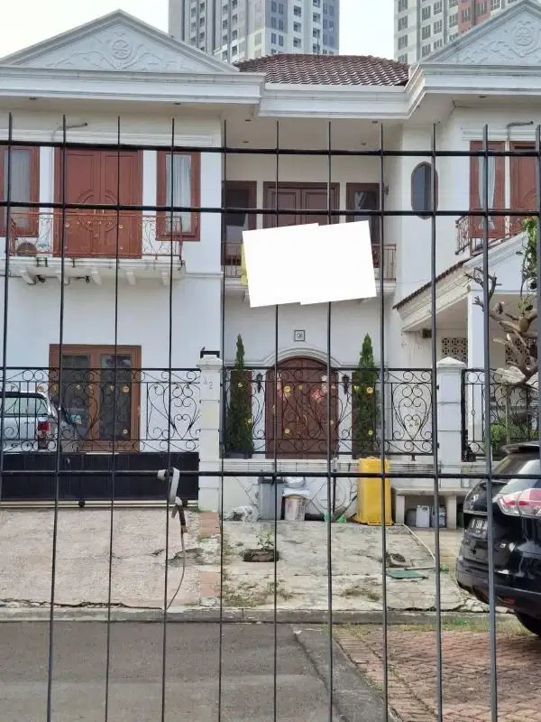 Dijual Rumah Mewah di Cluster Sapphire PHG Gading Serpong