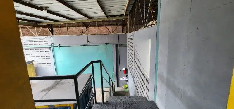 GUDANG  DI JUAL DI KARAWACI