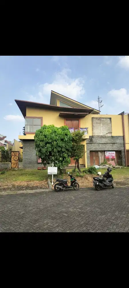 Rumah Mewah Murah Strategis Kemang Pratama Regency Akses Tol Mbz