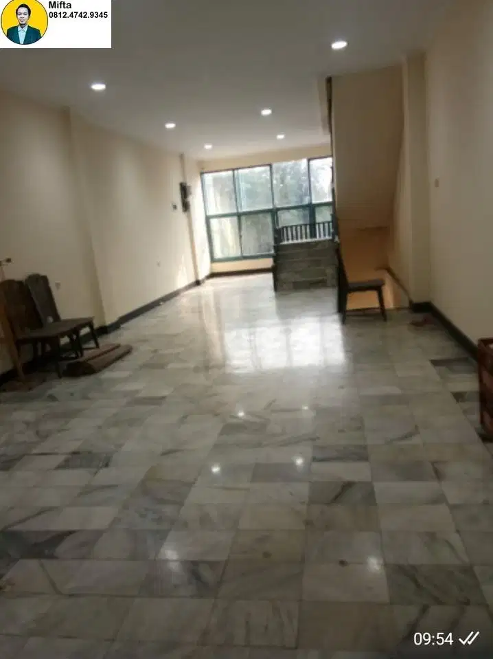 237 DIJUAL RUKO SIAP PAKAI PINGGIR JALAN BARITO KEBAYORAN BARU JAKSEL