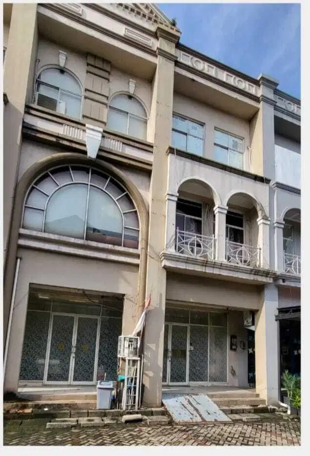 Disewakan 2 unit gandeng ruko  Grand Galaxy City Bekasi Selatan