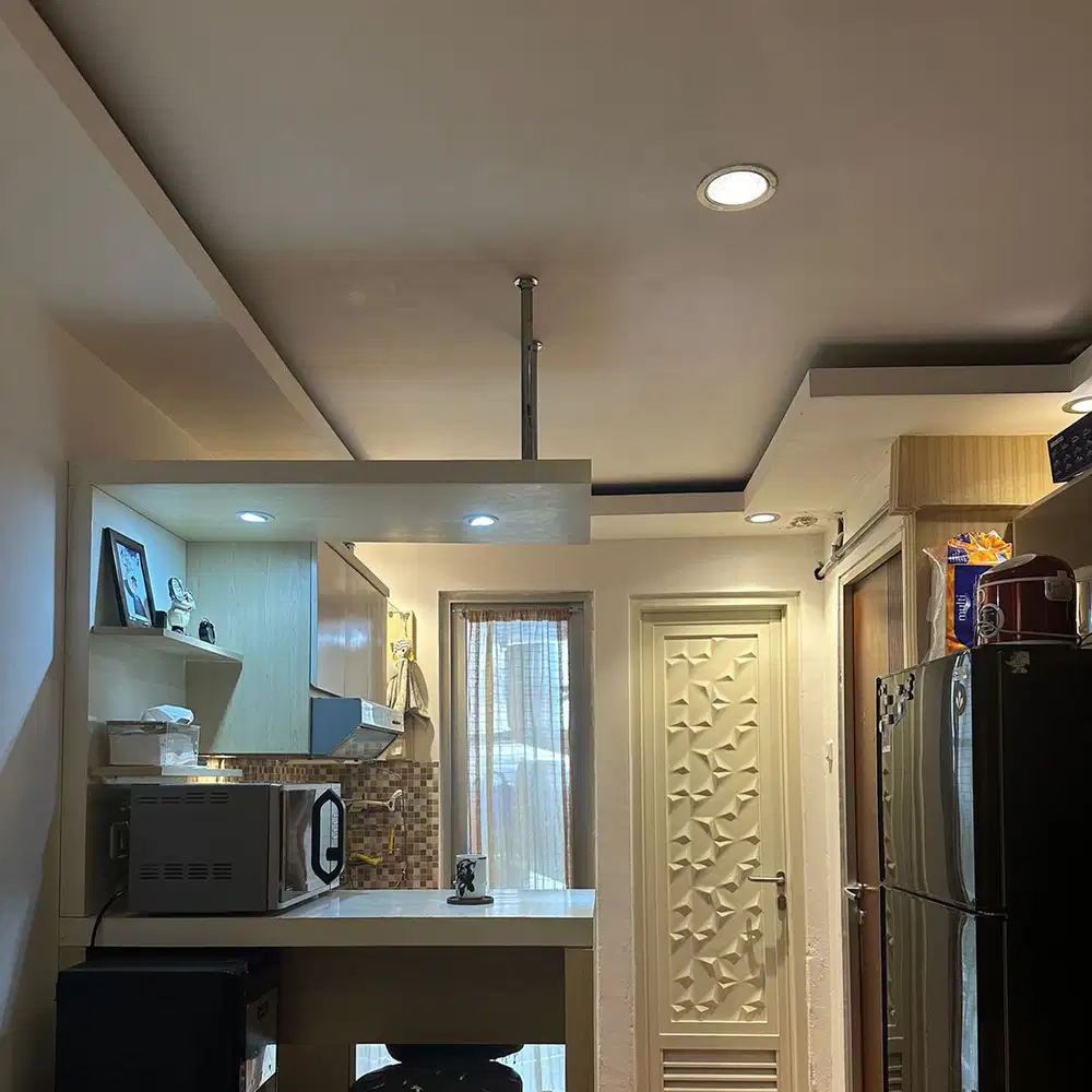 DIJUAL APARTEMENT GUNAWANGSA MANYAR TOWER A LT 10 BAGUS SHM SIAP HUNI