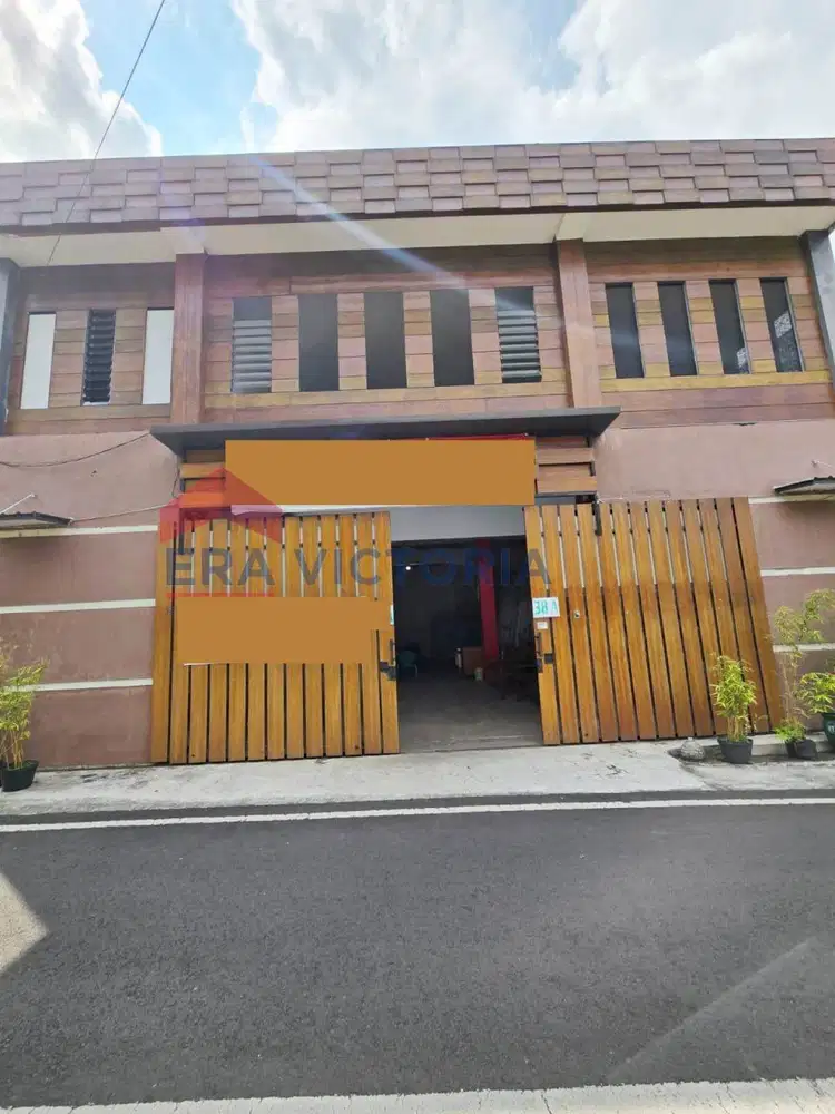 Rumah Kawasan Bisnis Dekat Swalayan, Minimarket, Exit Tol Sawojajar