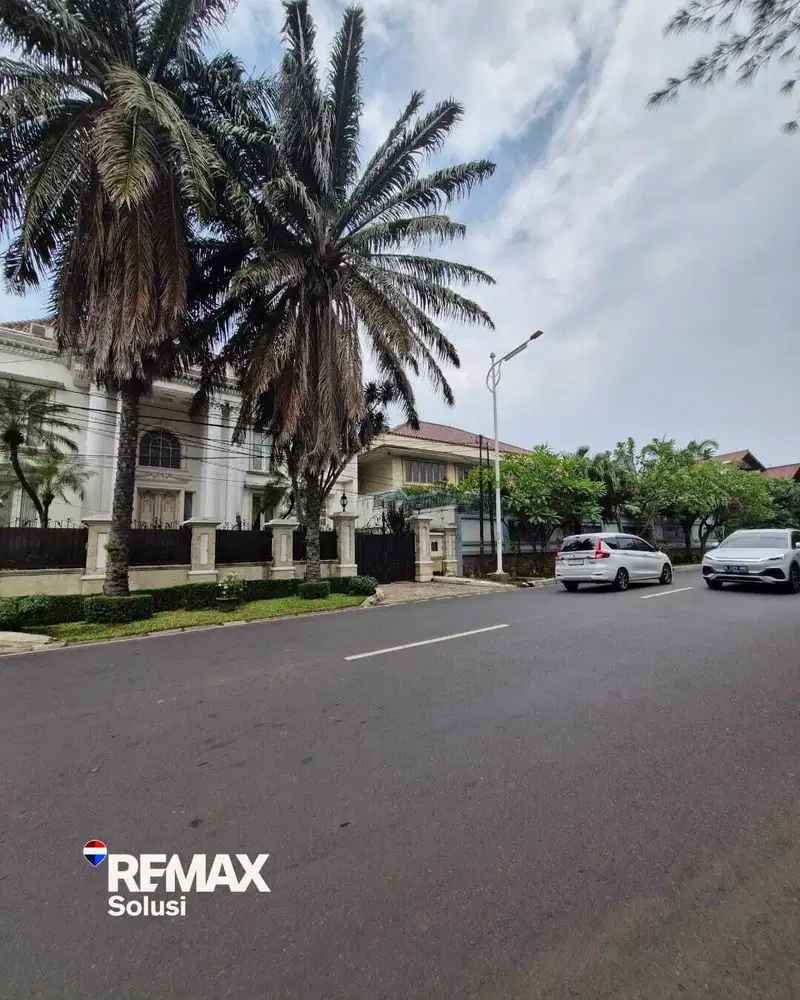 DIJUAL CEPAT RUMAH LAMA ARE PREMIUM KAWASAN PONDOK INDAH JAKSEL